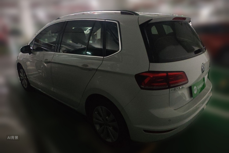 Volkswagen Golf 2017 car image #5