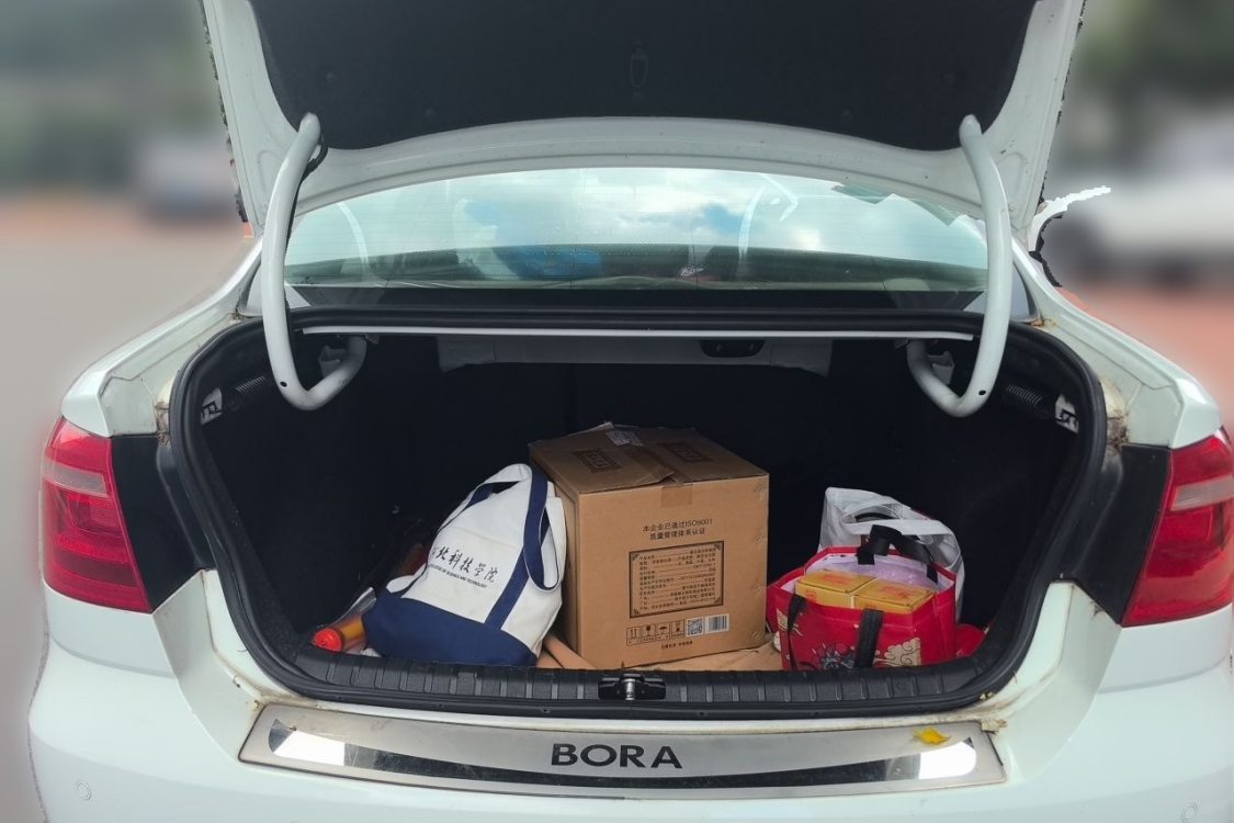 Volkswagen Bora 2015 #8 Volkswagen Bora 2015 изображение автомобиля #8