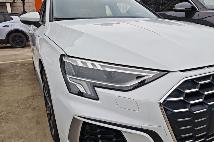 Audi A3 2021 car image #8