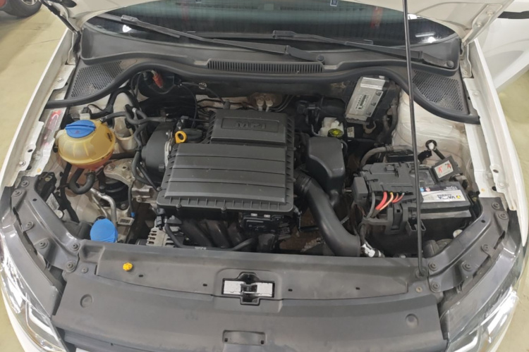 Volkswagen Polo 2018 car image #20