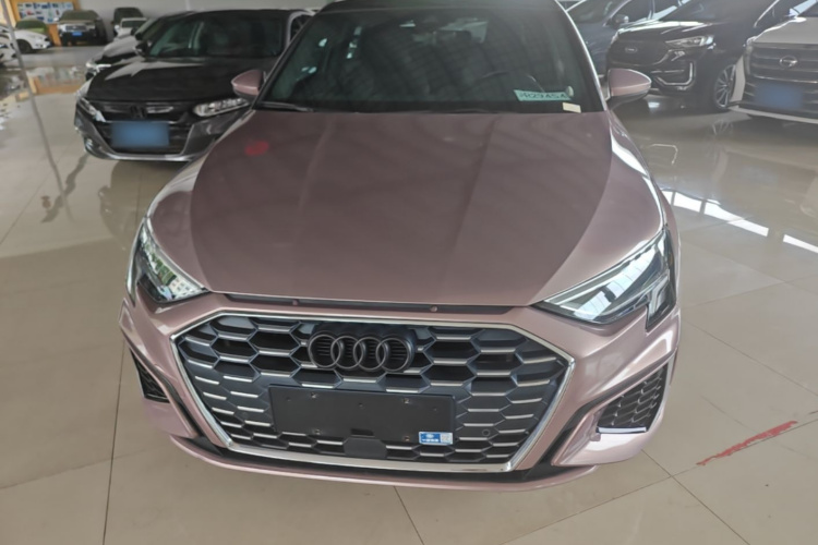 Audi A3 2021 immagine di auto #3