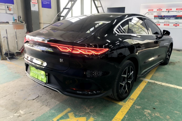 BYD Han 2024 car image #7