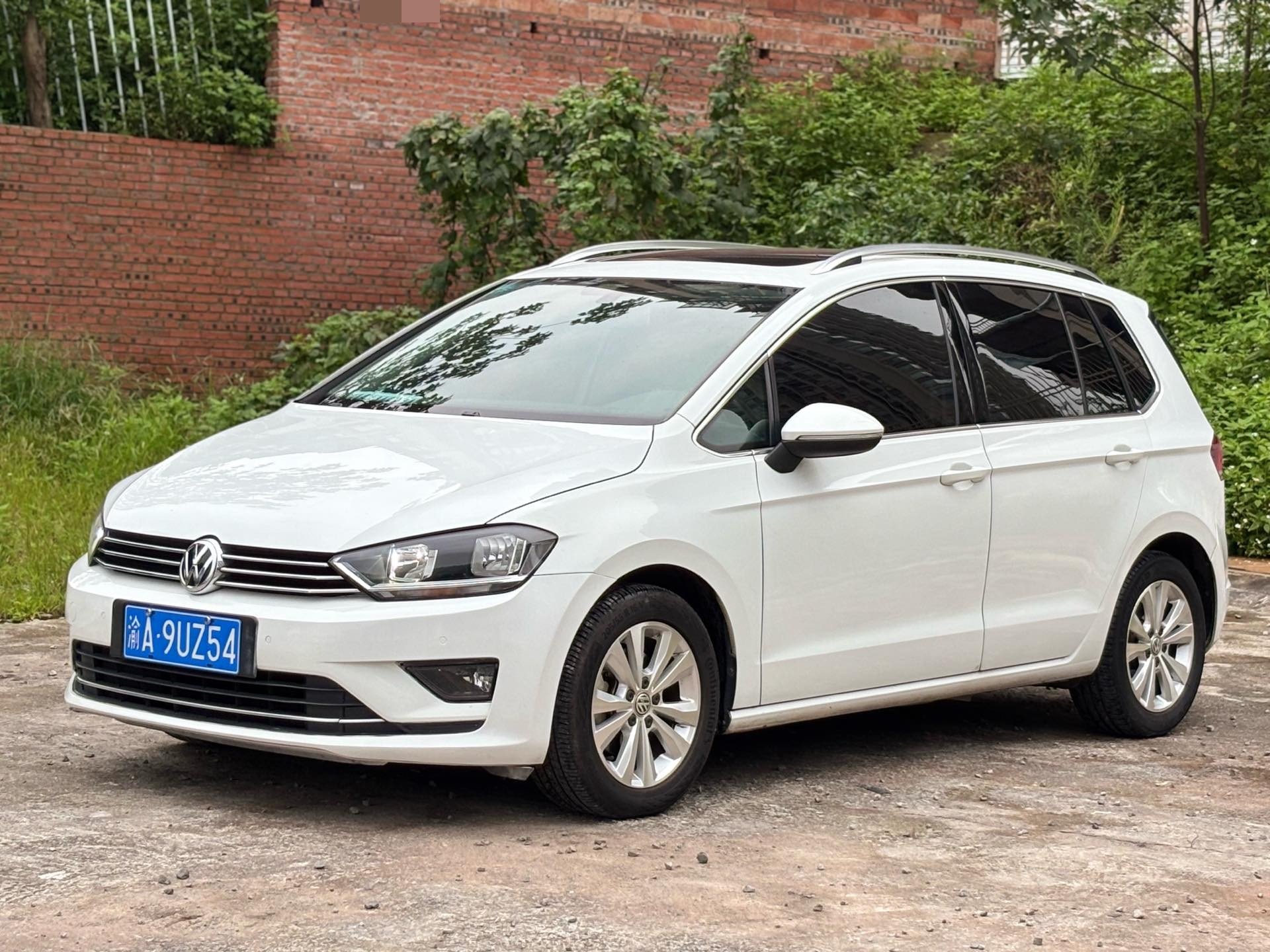 2017 2017 car image