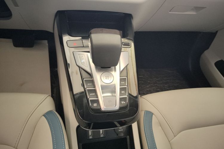 BYD Yuan Pro 2023 car image #14