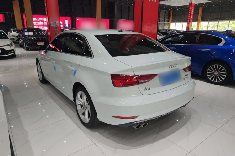 Audi A3 2019 car image #7