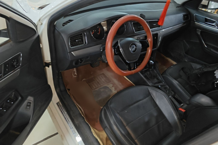 Volkswagen Lavida 2016 car image #16