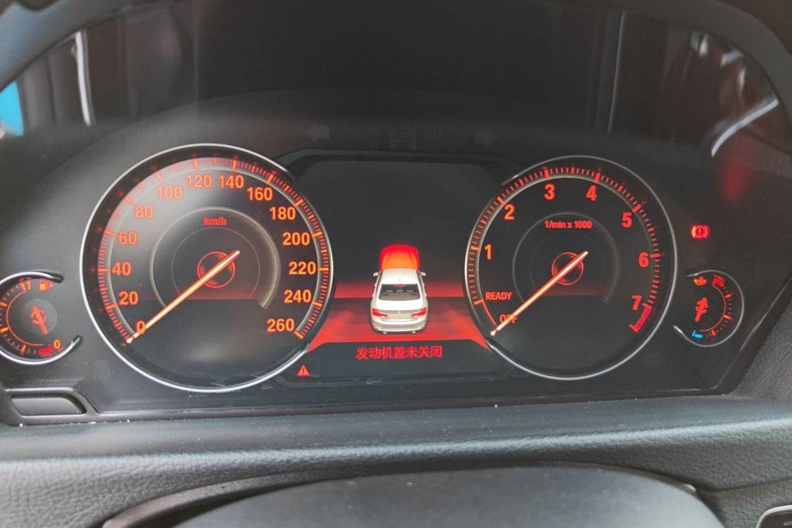 BMW 3 Series 2018 #24 BMW 3 Series 2018 immagine di auto #24