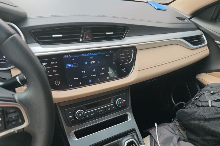GEELY Emgrand 2019 #15 GEELY Emgrand 2019 car image #15
