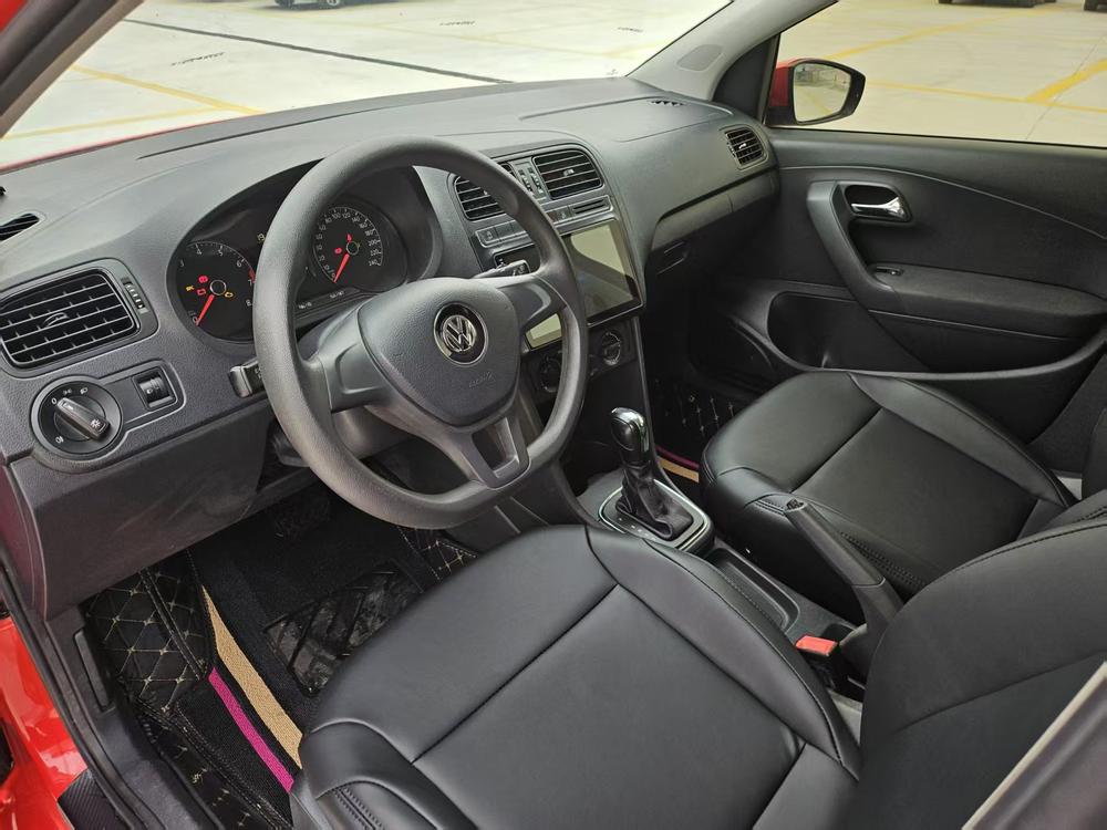 Volkswagen Polo 2019 car image #7