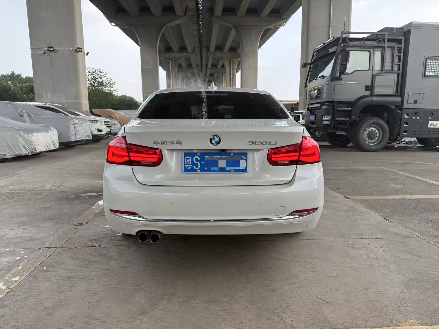 BMW 3 Series 2017 #5 BMW 3 Series 2017 car image #5