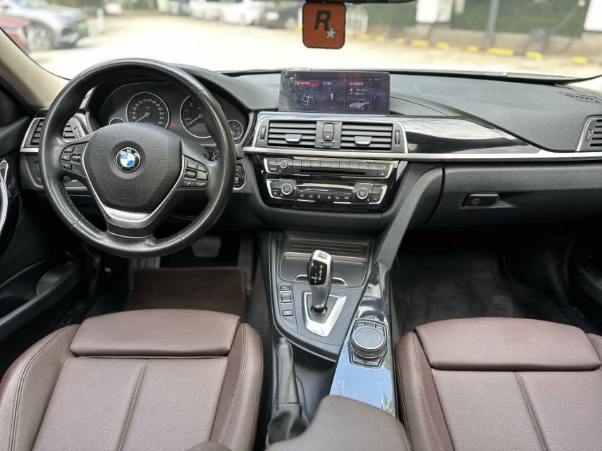 BMW 3 Series 2017 #9 BMW 3 Series 2017 car image #9