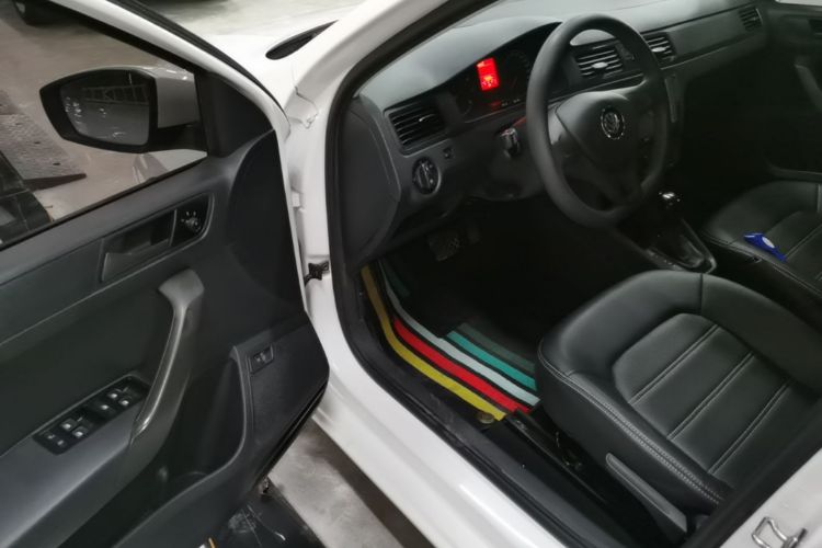 Volkswagen Santana 2019 car image #16