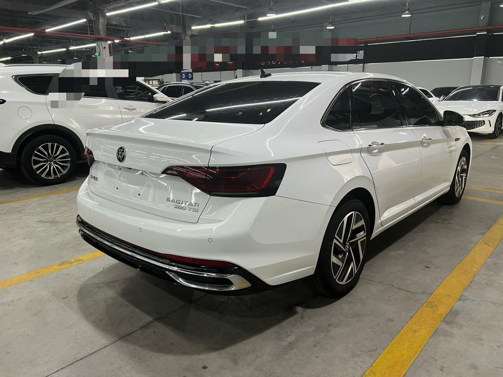 Volkswagen Sagitar 2022 car image #6