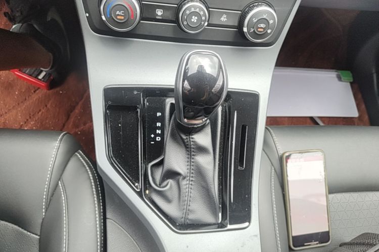 GEELY Emgrand 2021 #18 GEELY Emgrand 2021 car image #18