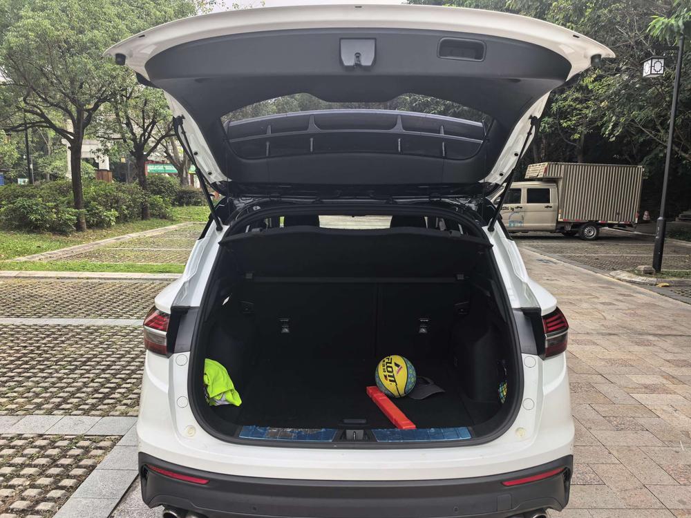 GEELY Coolray 2019 #13 GEELY Coolray 2019 car image #13