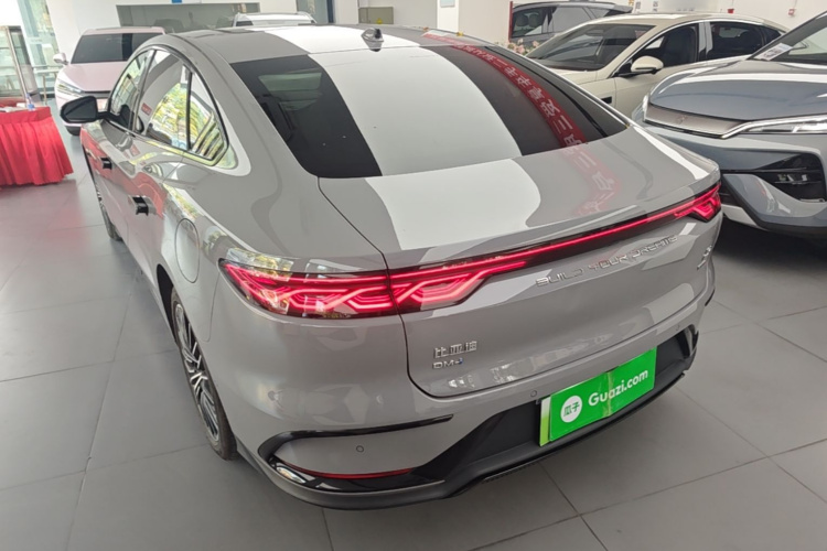 BYD Han 2025 #7 BYD Han 2025 car image #7