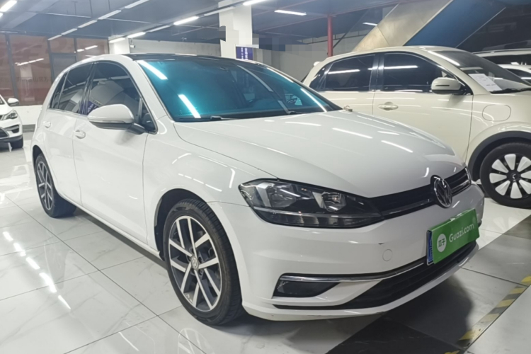 Volkswagen Golf 2020 #4 Volkswagen Golf 2020 car image #4