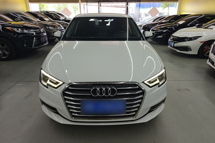 Audi A3 2019 #3 Audi A3 2019 car image #3
