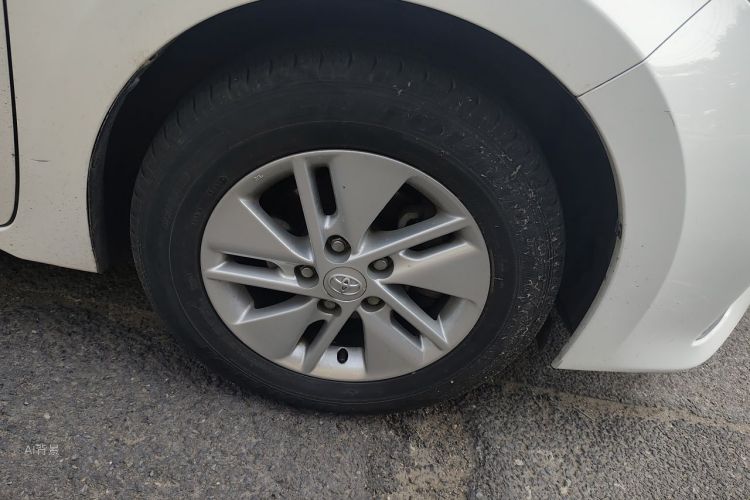 Toyota Corolla 2015 car image #9