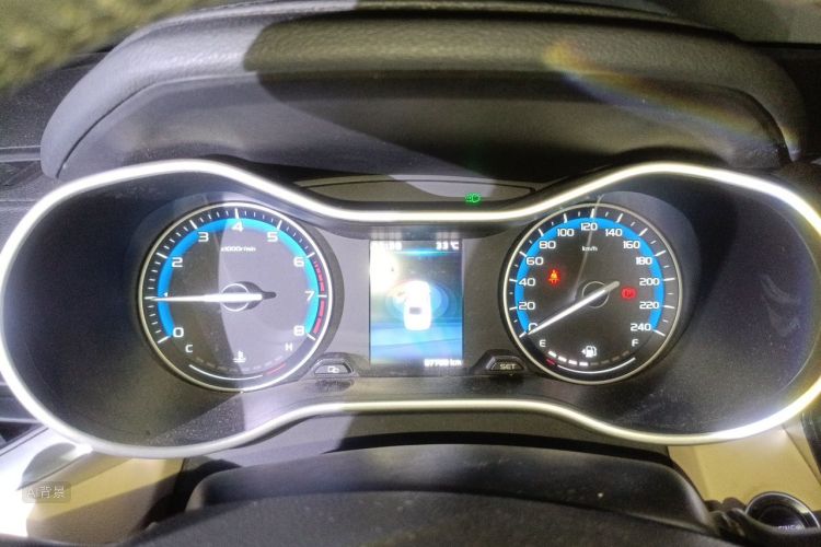 GEELY Emgrand 2018 #13 GEELY Emgrand 2018 car image #13