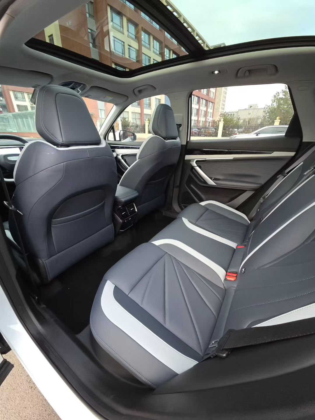 GEELY Boyue L 2023 imagem de carro #8