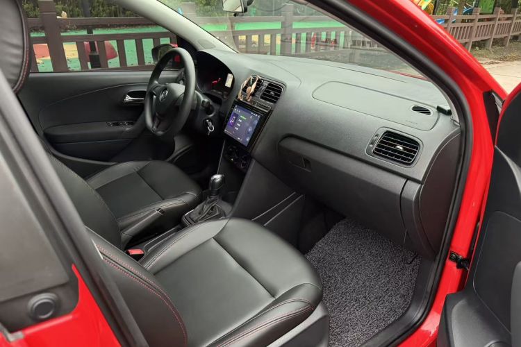Volkswagen Polo 2019 #12 Volkswagen Polo 2019 car image #12
