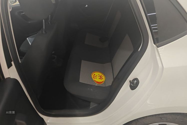 Volkswagen Polo 2017 car image #20