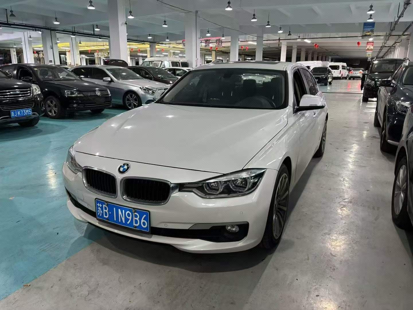BMW 3 Series 2019 car image 