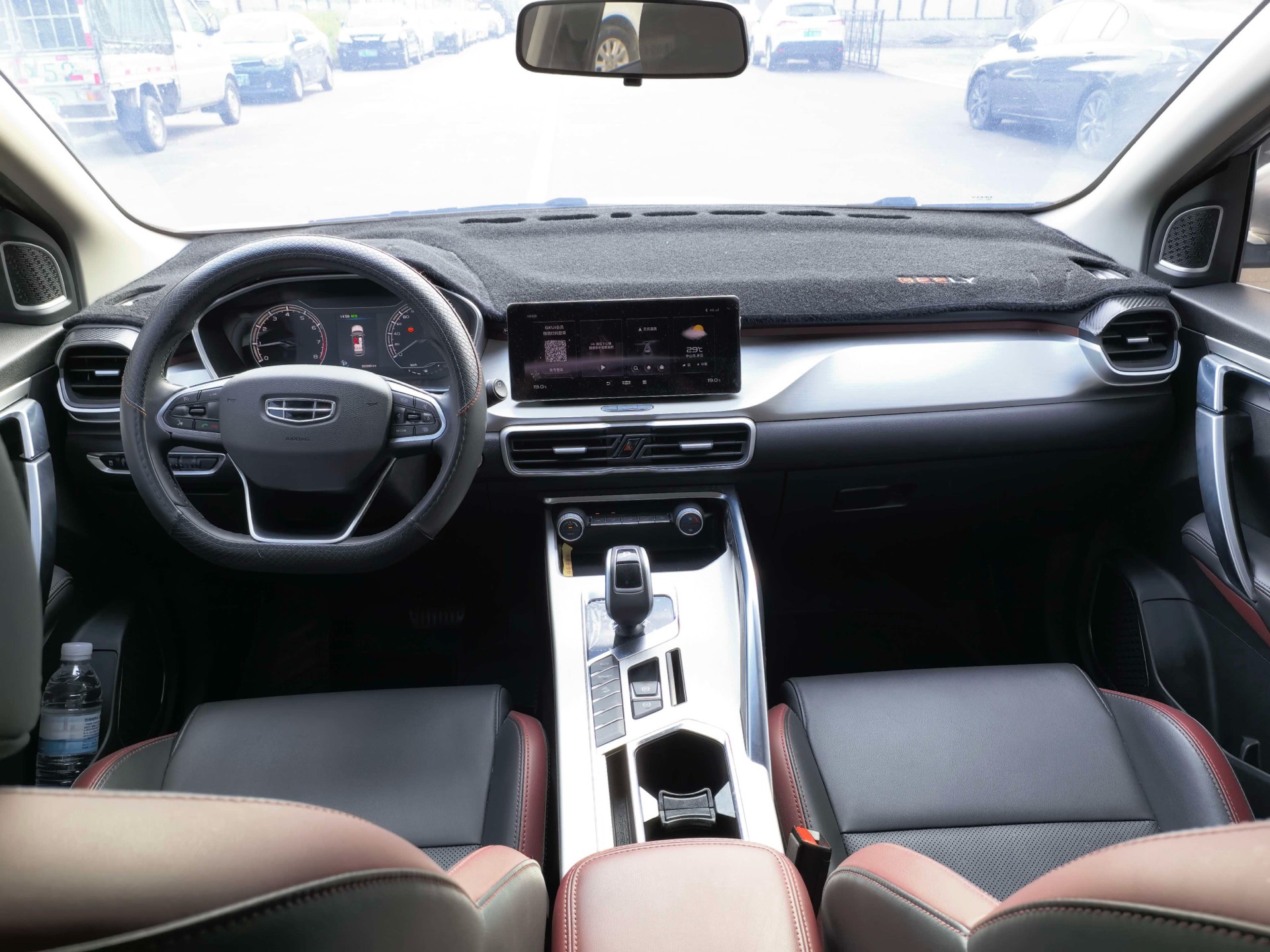 GEELY Coolray 2021 imagen de coche #9