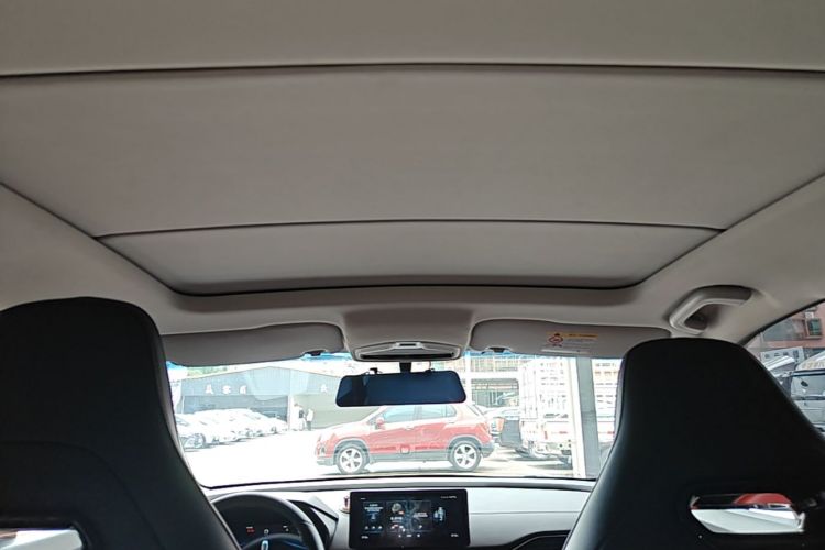 GEELY Emgrand S 2022 #18 GEELY Emgrand S 2022 car image #18