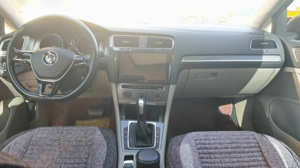 Volkswagen Golf 2016 car image #6