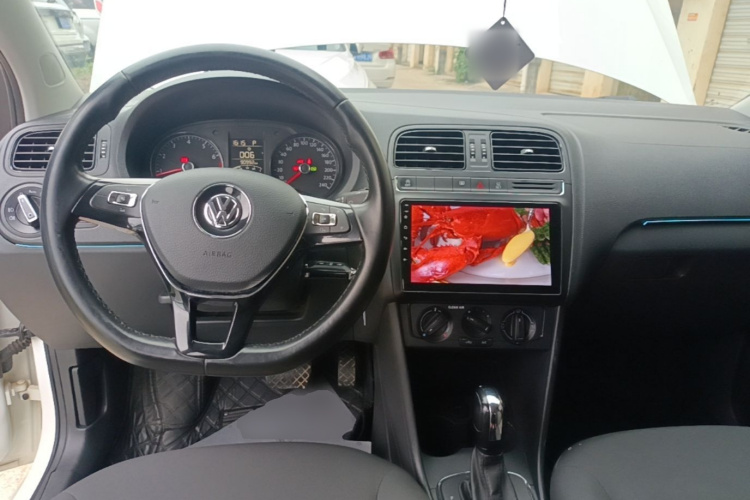 Volkswagen Polo 2018 #10 Volkswagen Polo 2018 car image #10