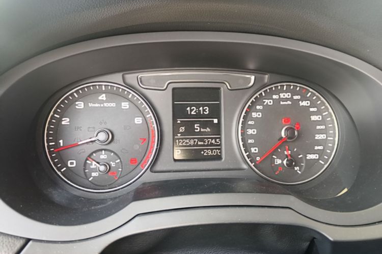 Audi Q3 2017 #12 Audi Q3 2017 car image #12