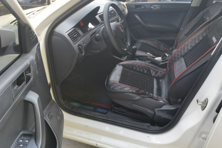 Volkswagen Santana 2022 immagine di auto #16