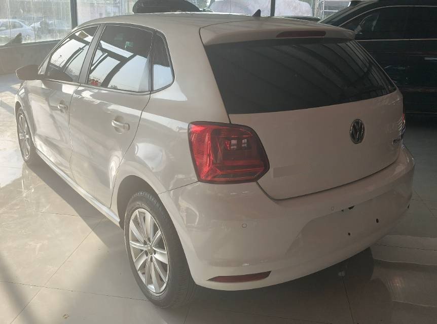 Volkswagen Polo 2014 #5 Volkswagen Polo 2014 car image #5
