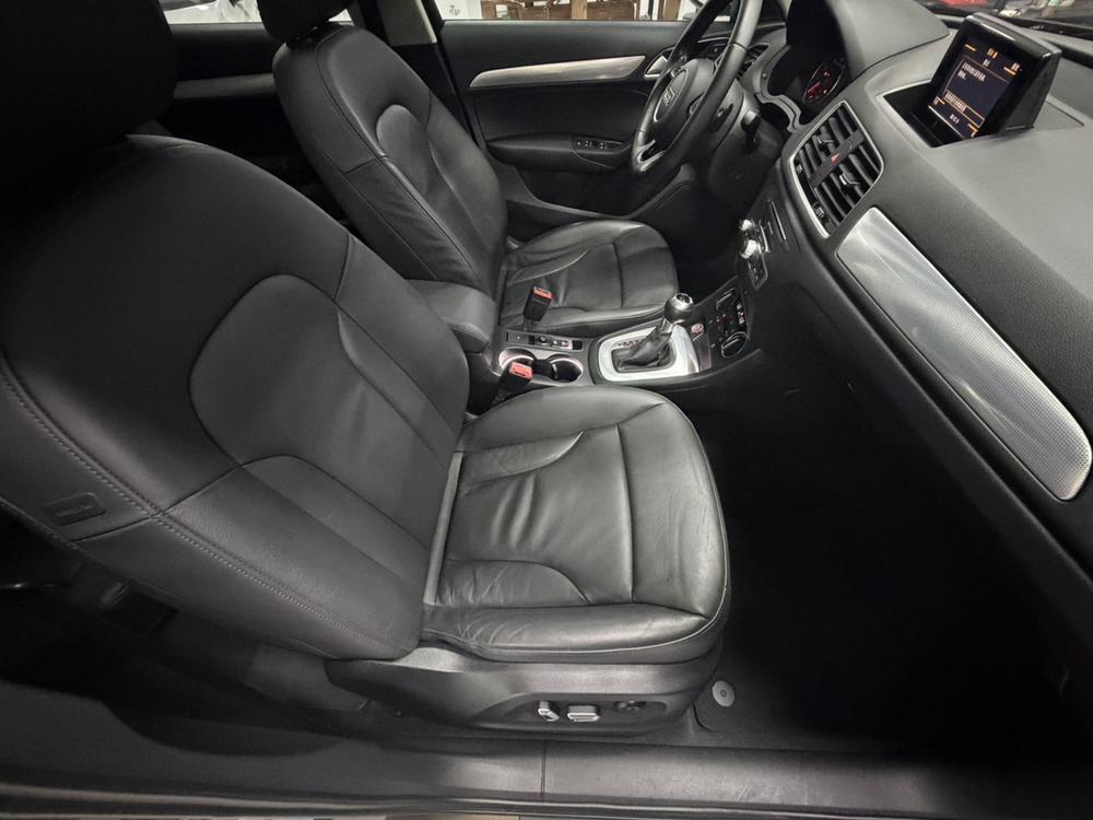 Audi Q3 2016 #16 Audi Q3 2016 car image #16