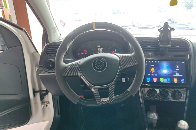 Volkswagen Polo 2019 #11 Volkswagen Polo 2019 car image #11