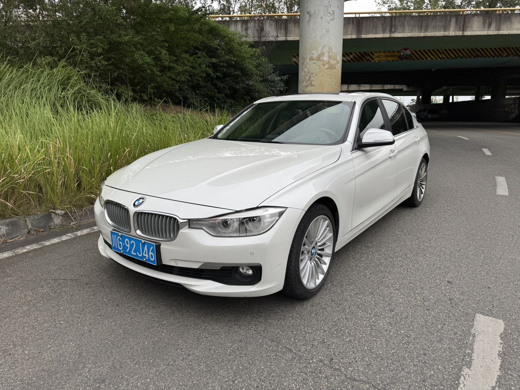 BMW 3 Series 2018 imagem de carro 
