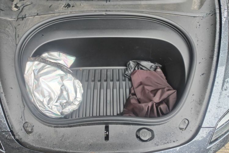 Tesla Model 3 2025 car image #22