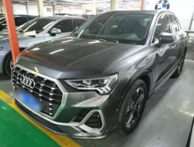 Audi Q3 2021 car image 