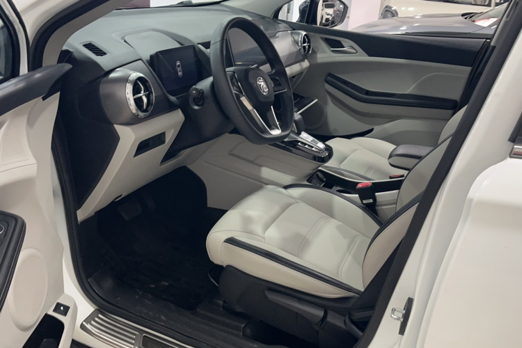 BYD Yuan Pro 2021 car image #9
