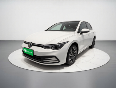 Volkswagen Golf 2024 car image 