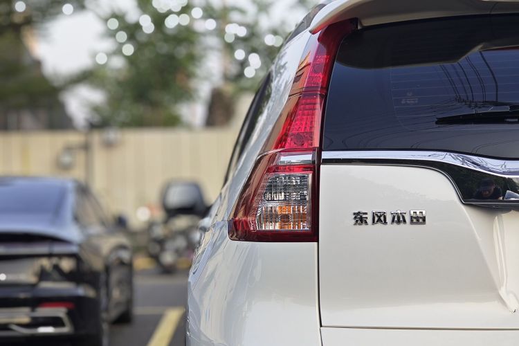 Honda CR-V 2017 #10 Honda CR-V 2017 صورة سيارة #10