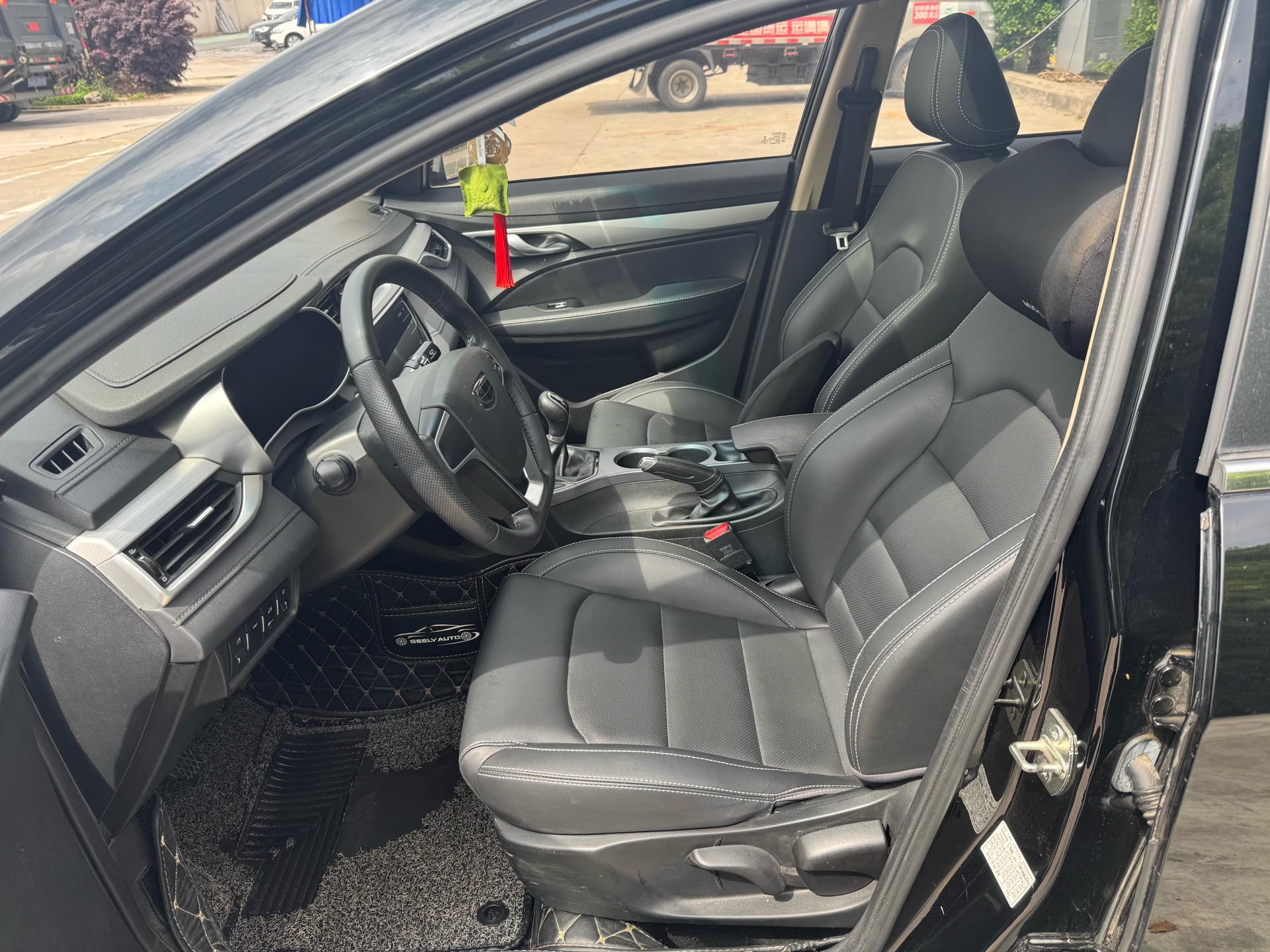 GEELY Emgrand 2018 #5 GEELY Emgrand 2018 image de voiture #5