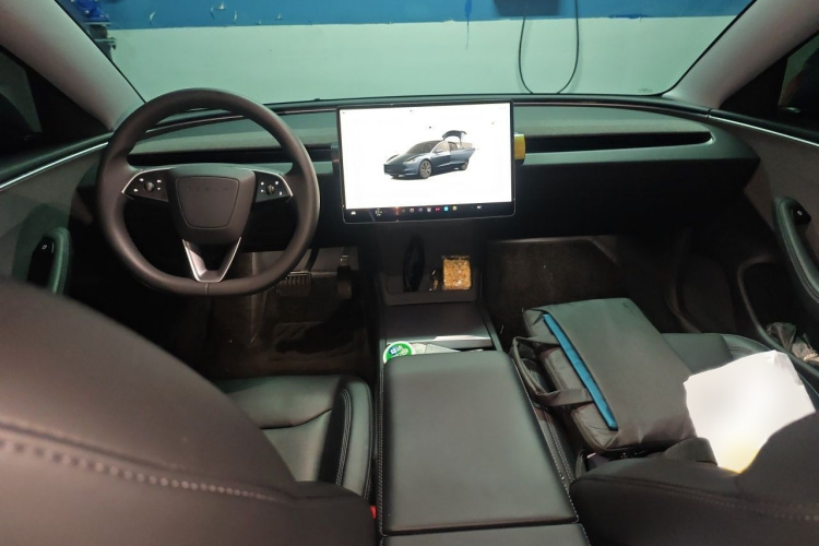 Tesla Model 3 2024 #12 Tesla Model 3 2024 car image #12