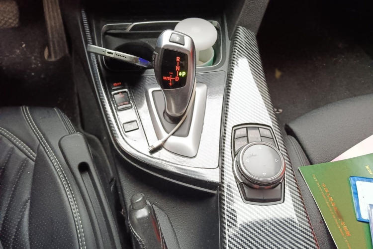 BMW 3 Series GT 2017 #18 BMW 3 Series GT 2017 car image #18