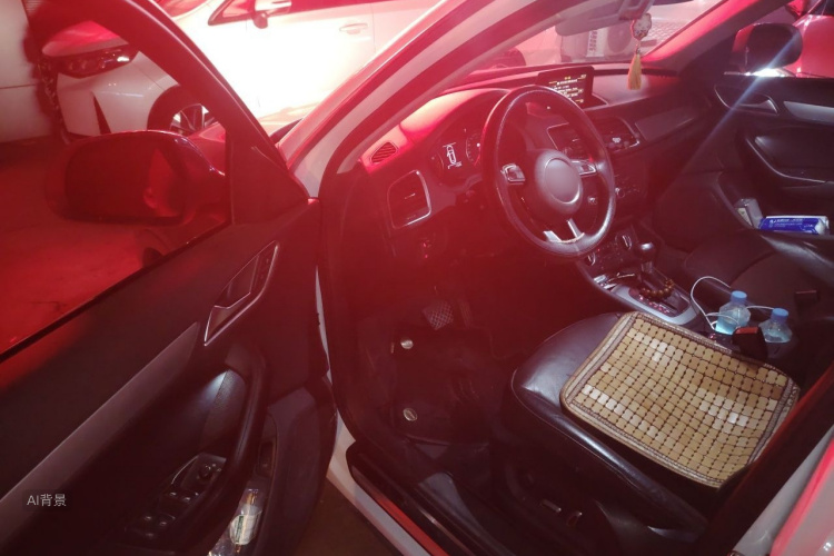 Audi Q3 2018 #18 Audi Q3 2018 car image #18