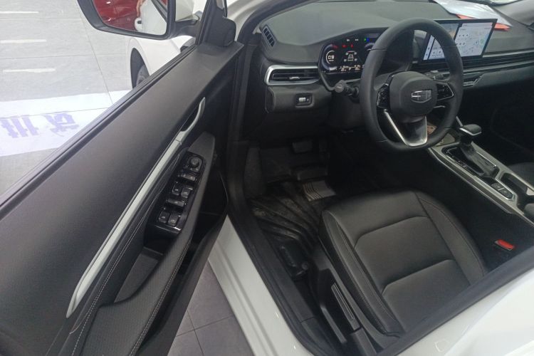 GEELY Emgrand 2024 #16 GEELY Emgrand 2024 car image #16