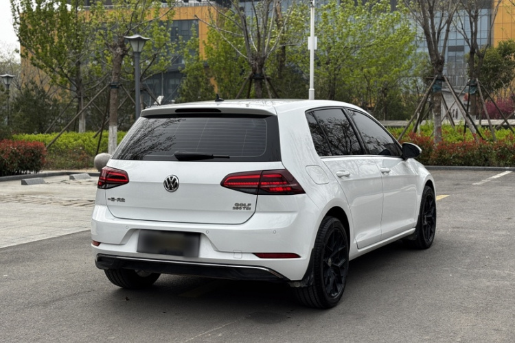 Volkswagen Golf 2020 #7 Volkswagen Golf 2020 car image #7