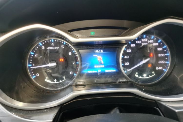 GEELY Emgrand 2017 #12 GEELY Emgrand 2017 car image #12